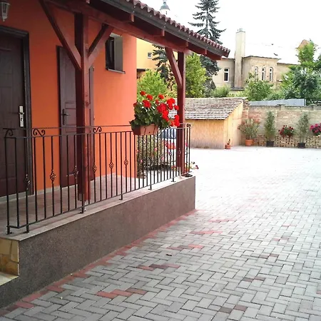Adria Πανσιόν 3*