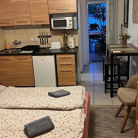 Adria 3* Štúrovo