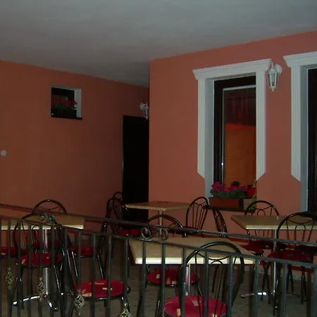 Pensjonat Adria Štúrovo