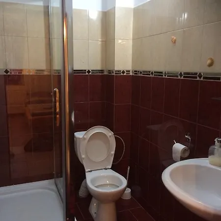 Adria Pensión 3*